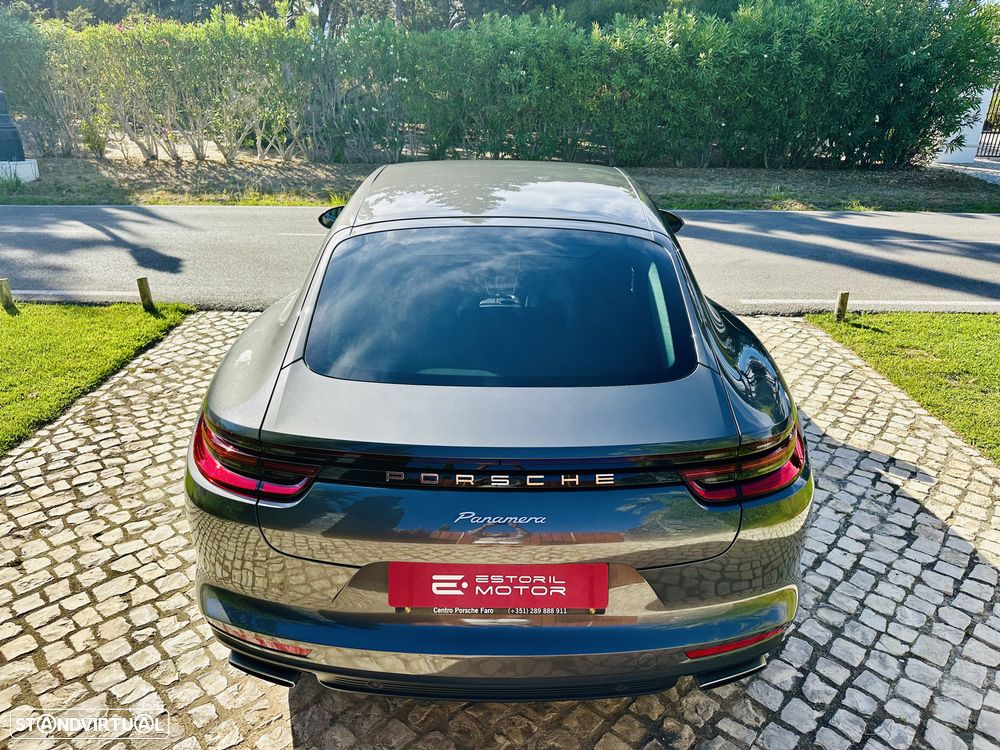 Porsche Panamera 4 Edition 10 Anos - 8