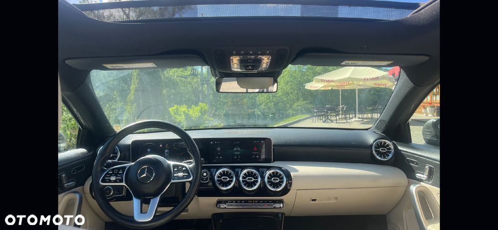 Mercedes-Benz Klasa A 220 4-Matic Progressive 7G-DCT - 2