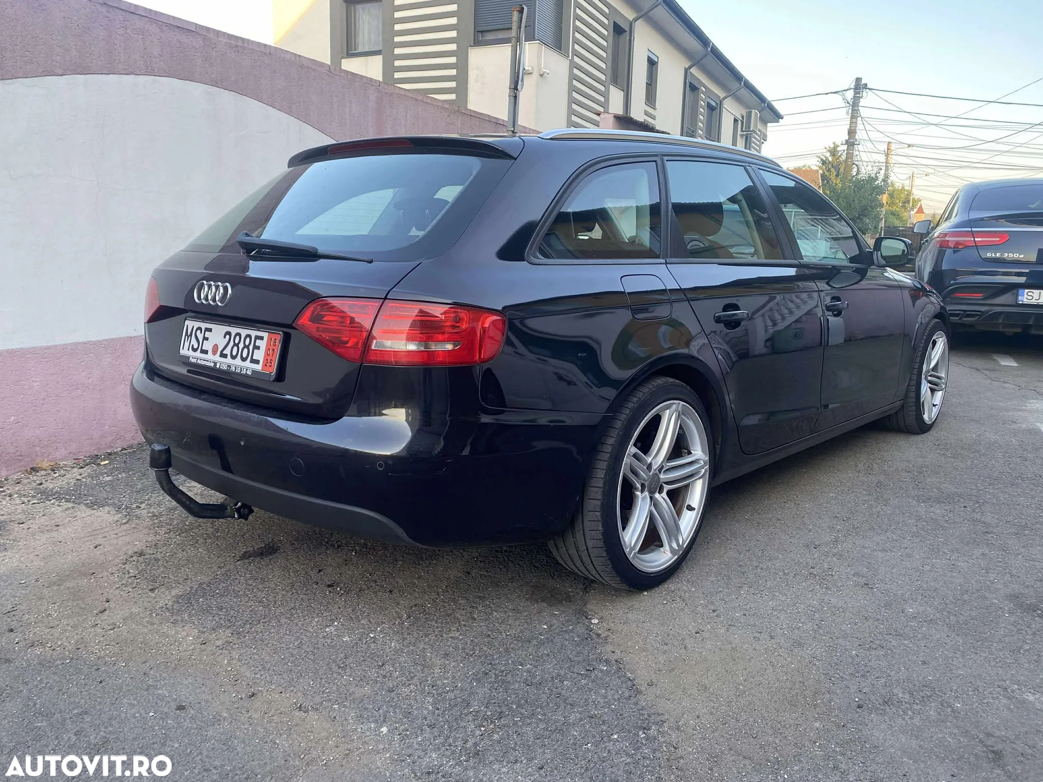 Audi A4 Avant 2.0 TDI DPF Ambiente - 3