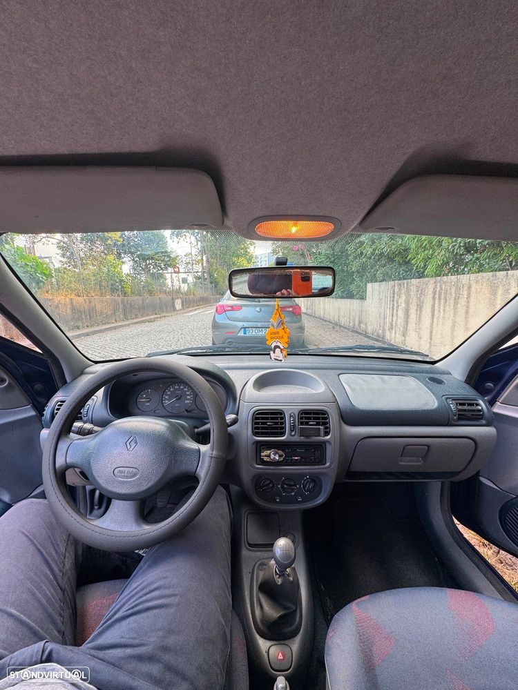 Renault Clio 1.2 RT - 7