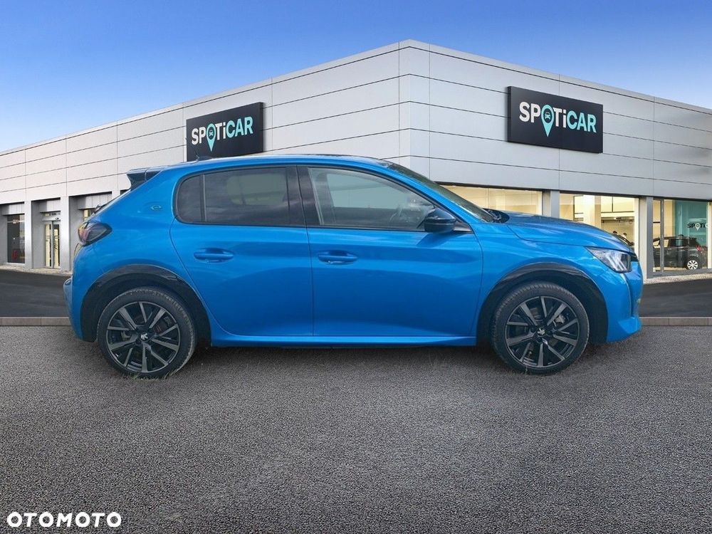 Peugeot 208 - 6