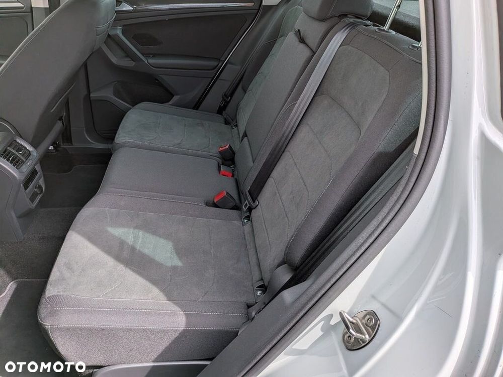 Volkswagen Tiguan - 8