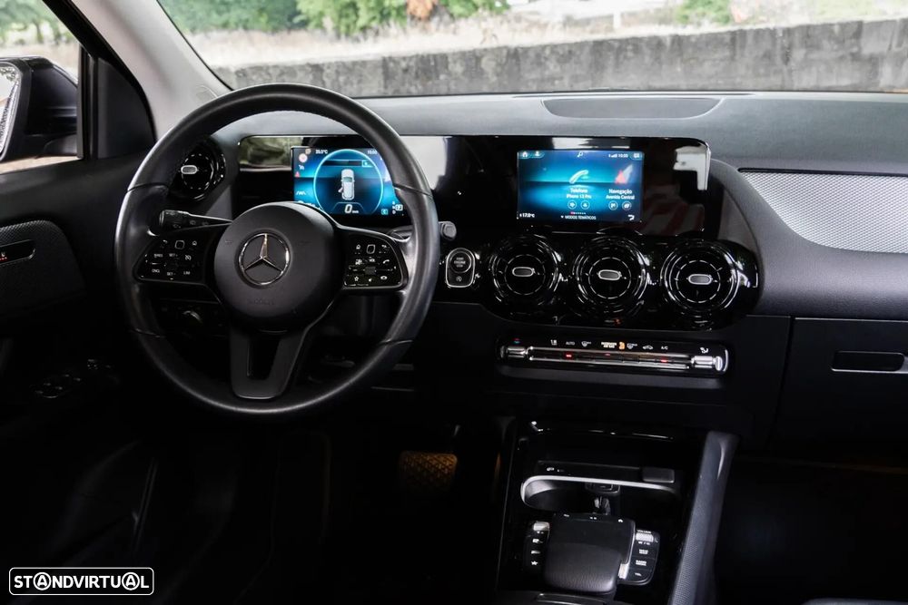 Mercedes-Benz GLA 180 7G-DCT Style - 13