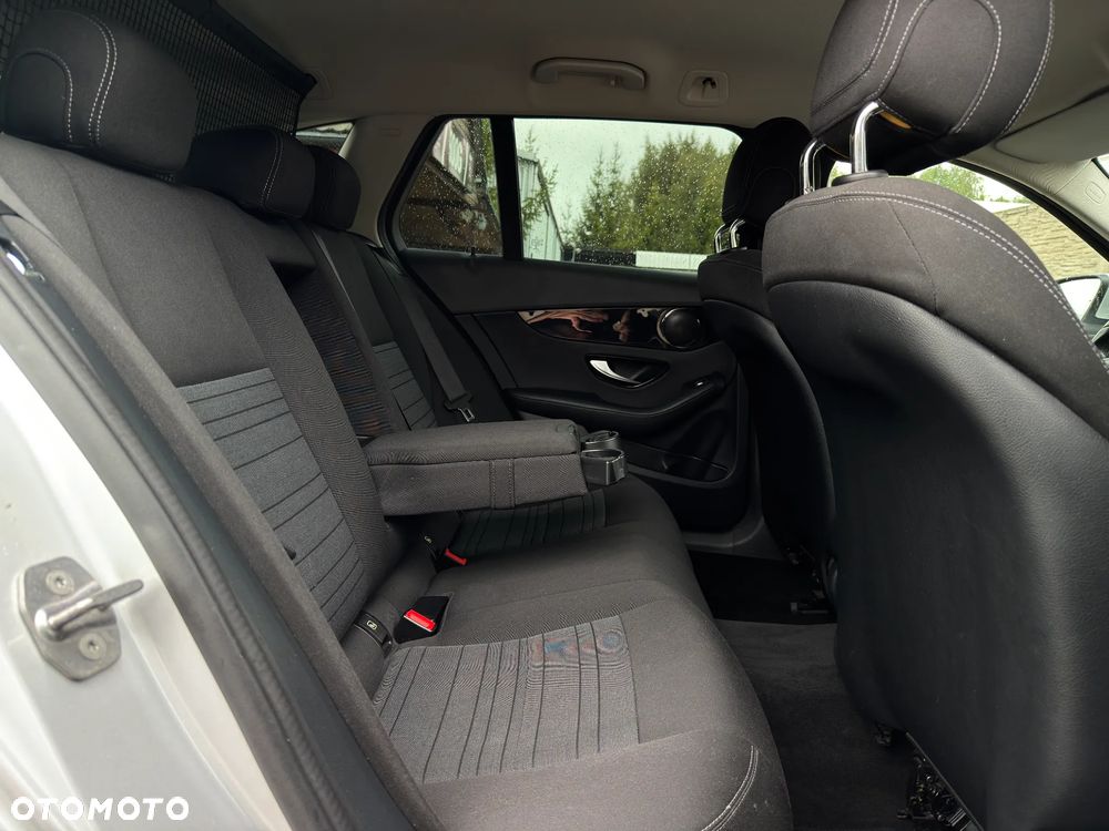 Mercedes-Benz Klasa C 200 (BlueTEC) d 7G-TRONIC - 17