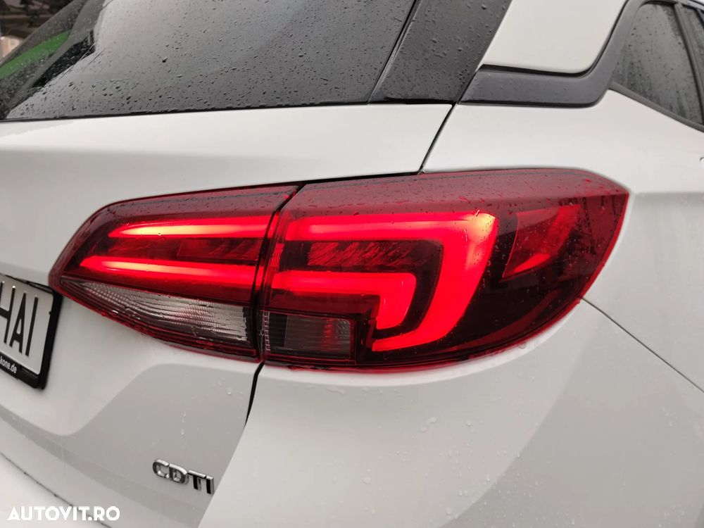 Opel Astra 1.6 D (CDTI) Start/Stop Sports Tourer Edition - 10