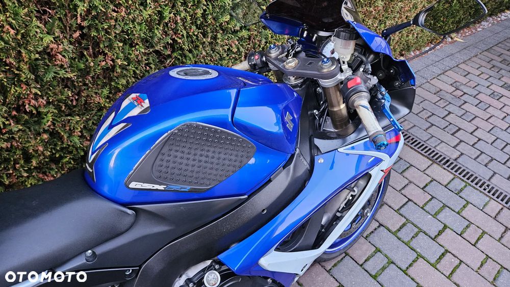 Suzuki GSX-R - 33