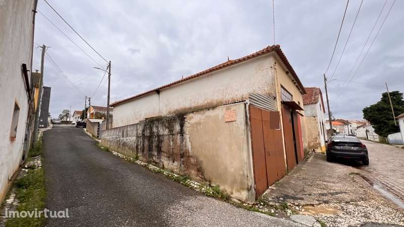 Armazém Oportunidade única na Aldeia Gavinha – Alenquer! - Grande imagem: 2/35