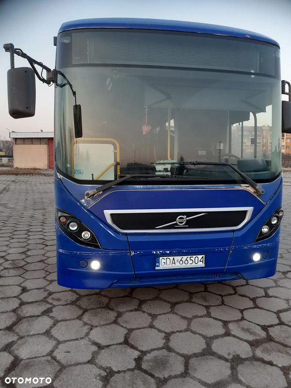 Volvo 8900