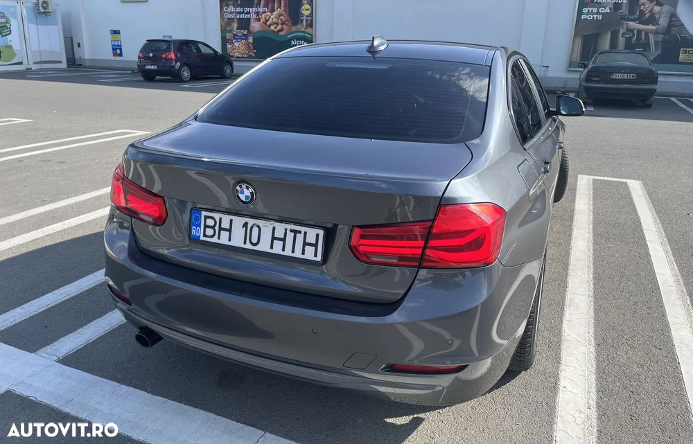 BMW Seria 3 316i - 10