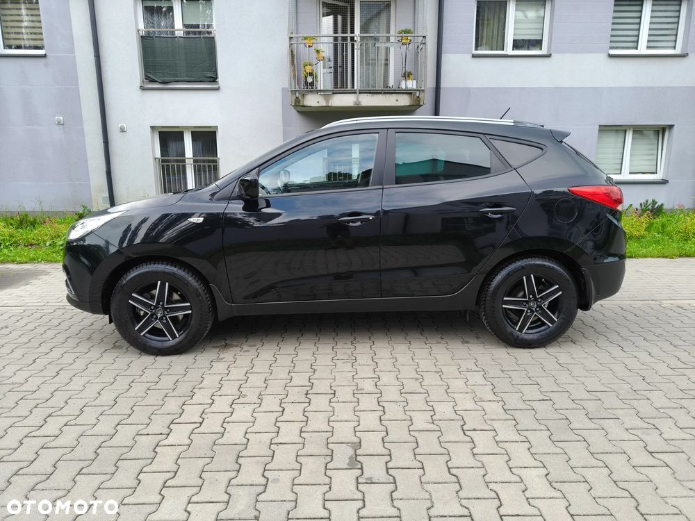 Hyundai ix35 1.6 2WD Fifa World Cup Edition - 16