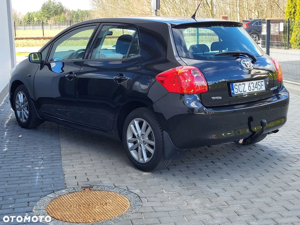 Toyota Auris 1.6 Edition - 12