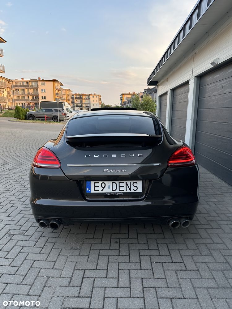 Porsche Panamera - 2