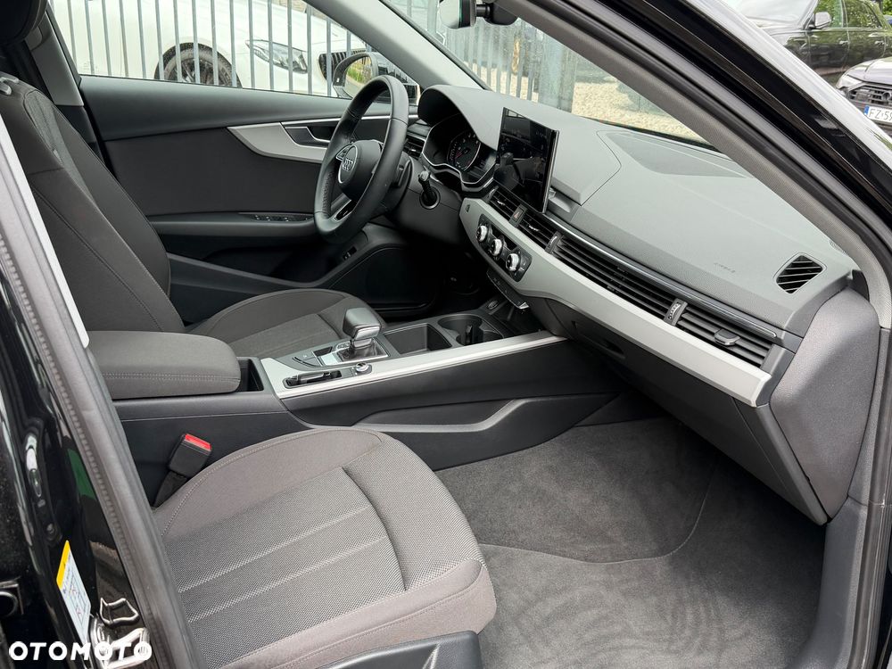 Audi A4 Avant 35 TFSI S tronic advanced - 36