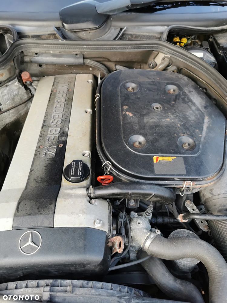 Mercedes-Benz W124 (1984-1993) - 28
