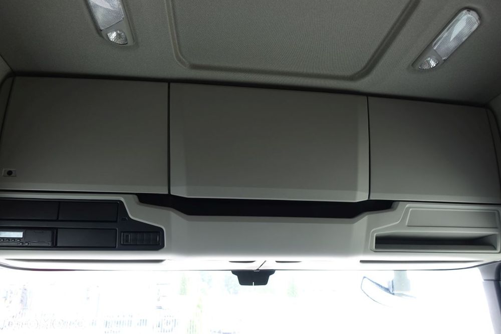 Scania 500R / EURO 6 / STANDARD / AUTOMAT / RETARDER / KLIMATYZACJA POSTOJOWA / LODÓWKA  /  2 ZBIORNIKI - 22