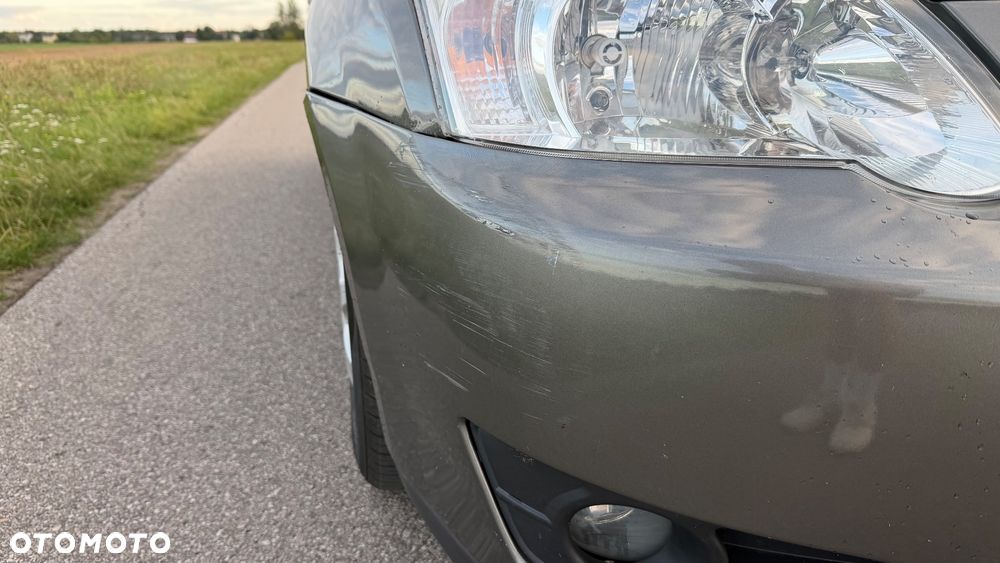 Toyota Corolla 1.6 VVT-i Sol - 31