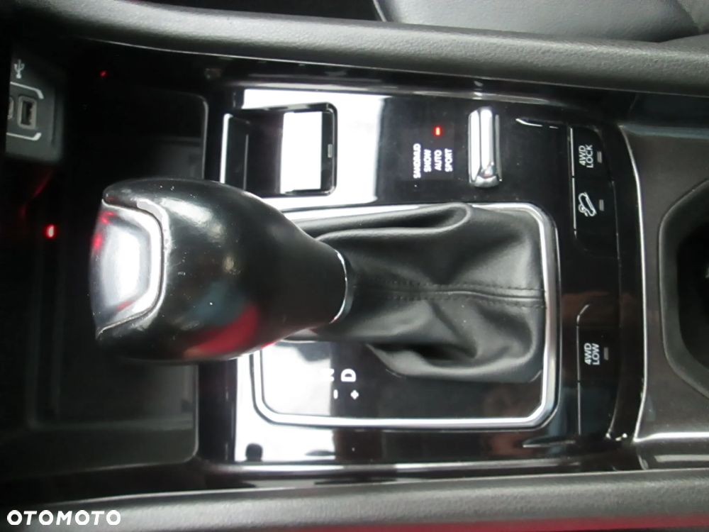 Jeep Compass - 27