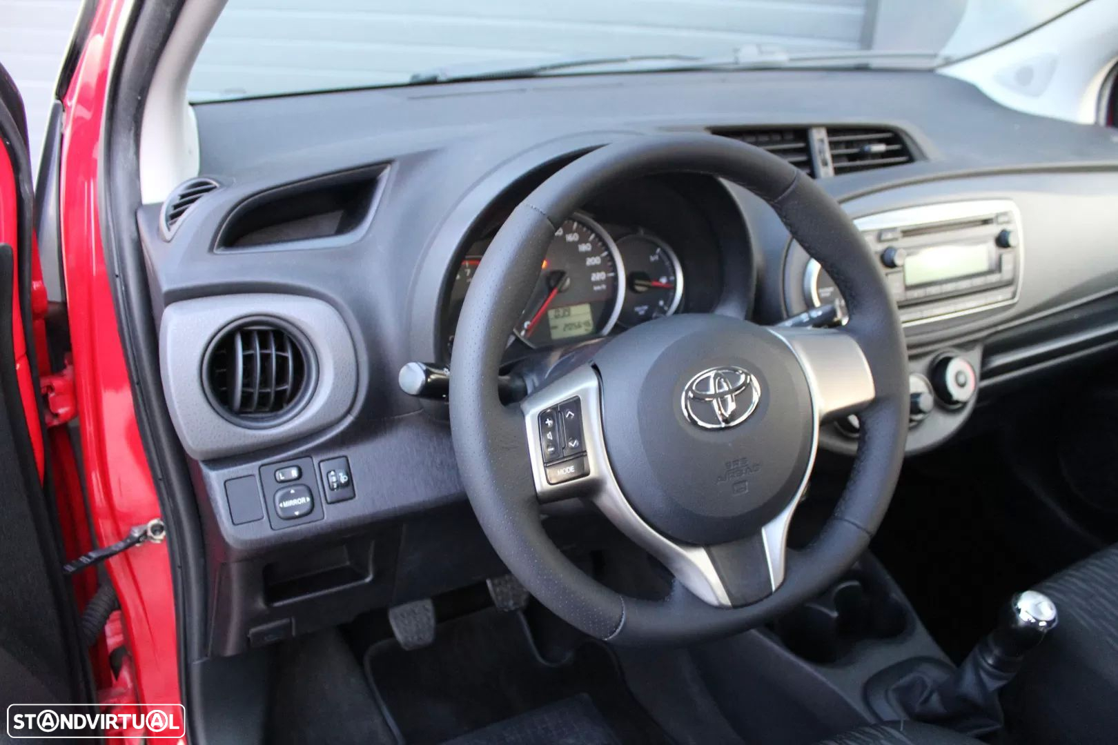 Toyota Yaris 1.0 VVT-i Comfort - 13