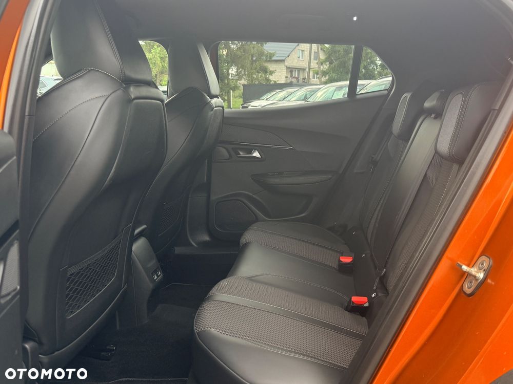 Peugeot 2008 BlueHDi 130 GT S&S EAT8 - 9