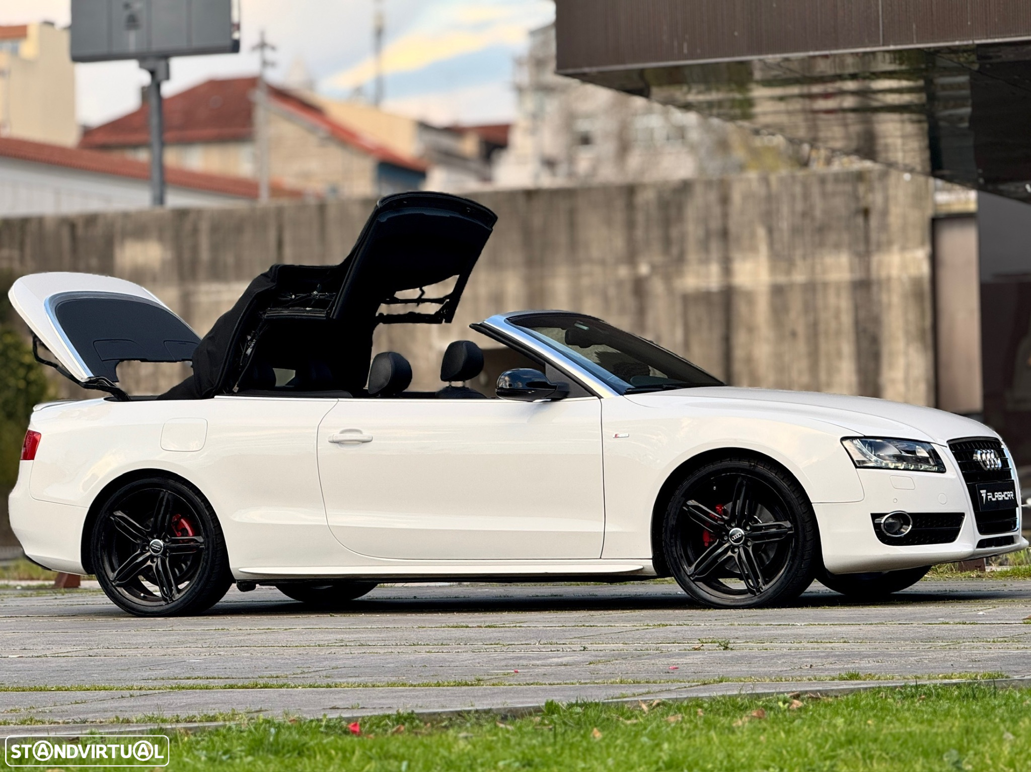 Audi A5 Cabrio 2.0 TDi - 2