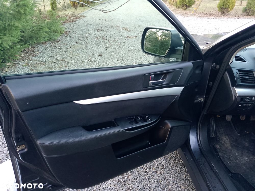Subaru Outback 2.0 D Active - 11
