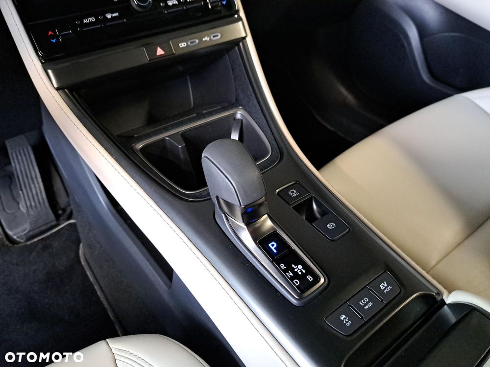 Lexus LBX 1.5 Hybrid Elegant - 27