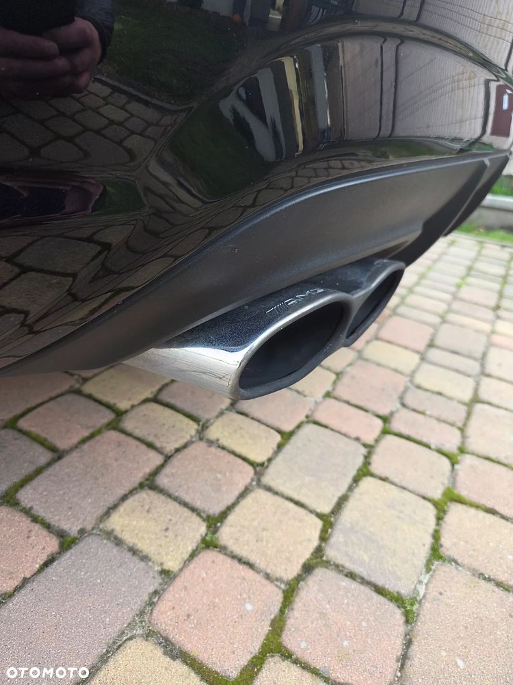 Mercedes-Benz CL 500 - 35