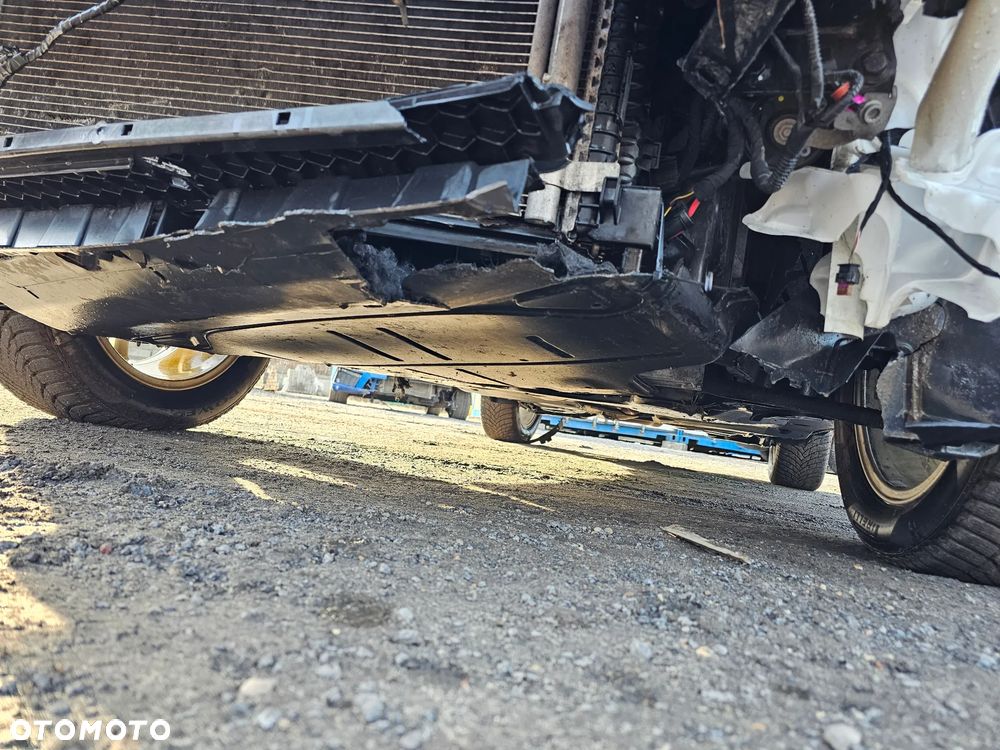 Volkswagen Tiguan 2.0 TDI SCR 4MotION DSG Elegance - 16