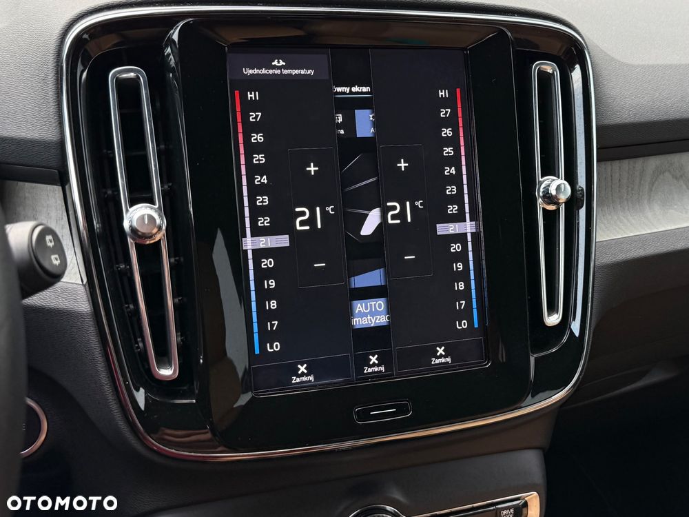Volvo XC 40 T3 Geartronic Inscription - 19