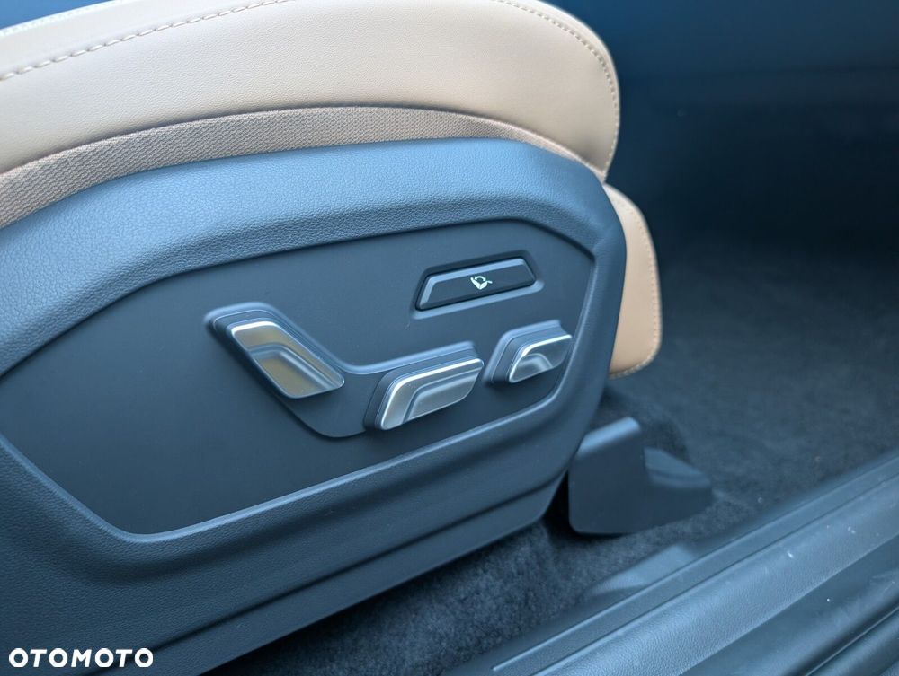 Hyundai Santa Fe 1.6 T-GDI HEV Calligraphy 4WD 6os - 30