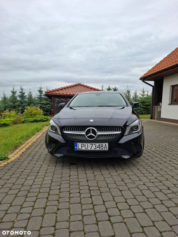 Mercedes-Benz CLA - 4