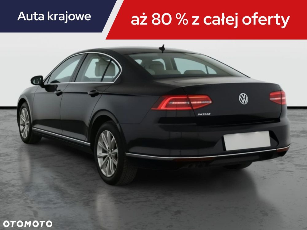 Volkswagen Passat - 6