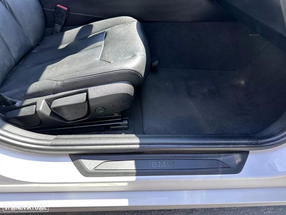 BMW 116 d Sport Line - 47