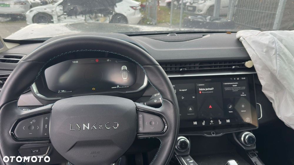 Lynk & Co 01 - 24