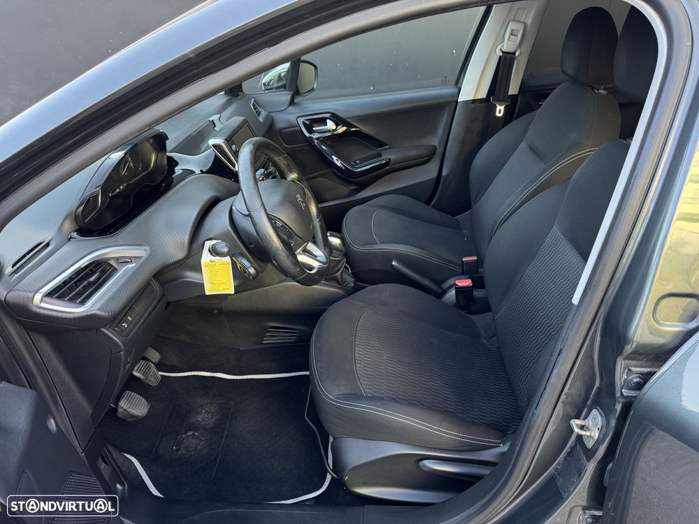 Peugeot 208 1.6 BlueHDi Active - 10
