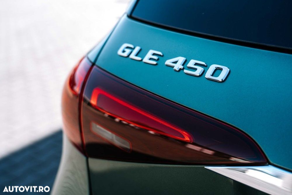 Mercedes-Benz GLE - 33