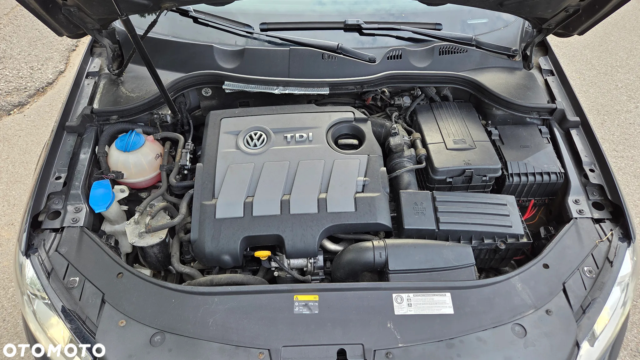 Volkswagen Passat - 11