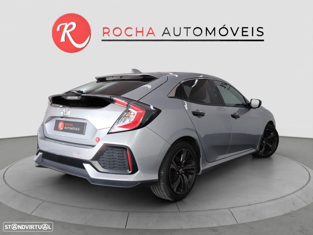 Honda Civic 1.0 i-VTEC Elegance CVT - 8