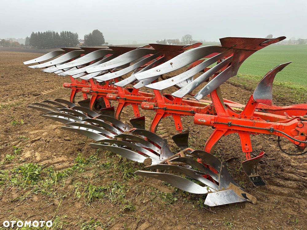 Kuhn Pług 5 skibowy obrotowy Kuhn Vari master 152 vario - 10