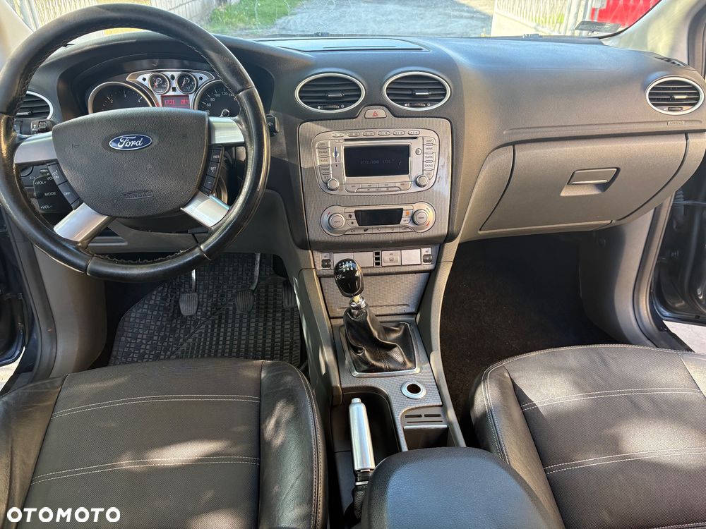 Ford Focus - 22