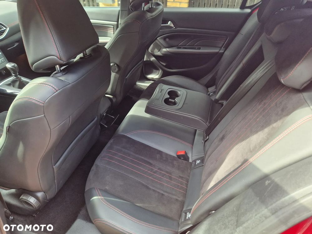 Peugeot 308 - 13