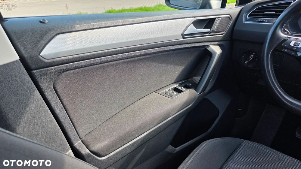 Volkswagen Tiguan 1.5 TSI ACT OPF Comfortline - 17