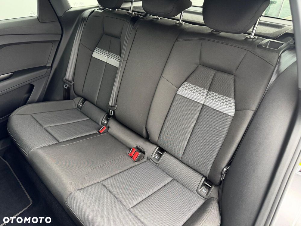 Audi Q4 e-tron 35 52kWh Advanced - 27