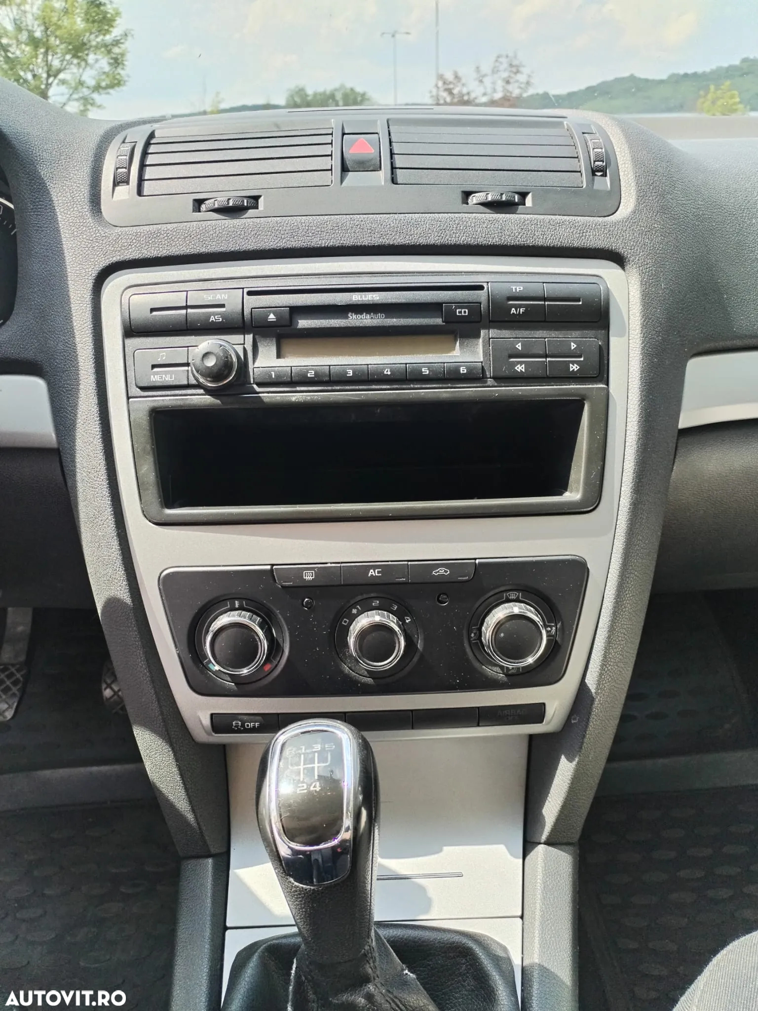 Skoda Octavia 1.6 TDI Classic - 6