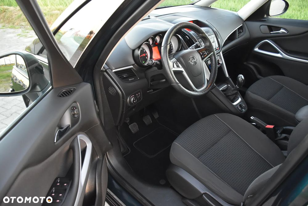 Opel Zafira Tourer 1.4 Turbo Innovation - 14