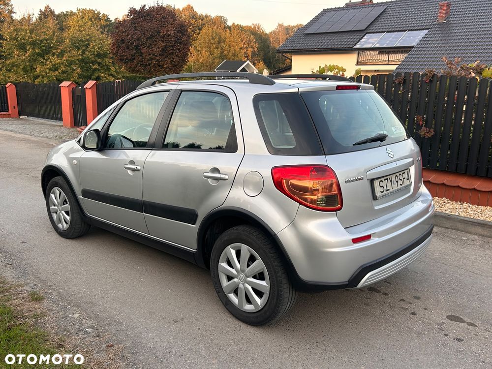 Suzuki SX4 1.6 VVT 4x4 Comfort - 16