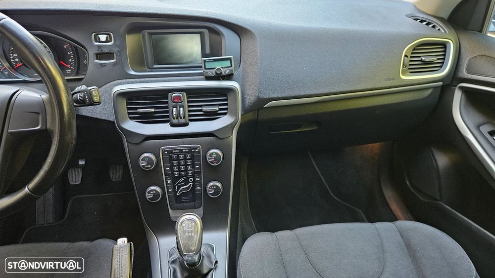 Volvo V40 - 17