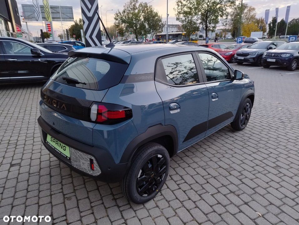 Dacia Spring - 5
