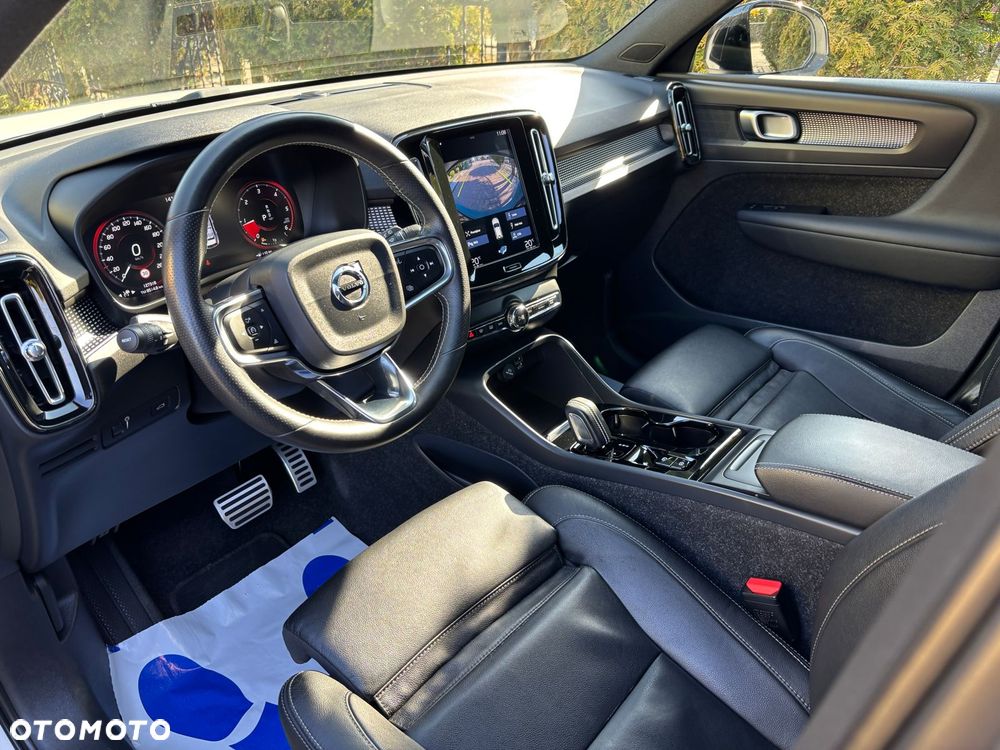 Volvo XC 40 D3 SCR R-Design - 19