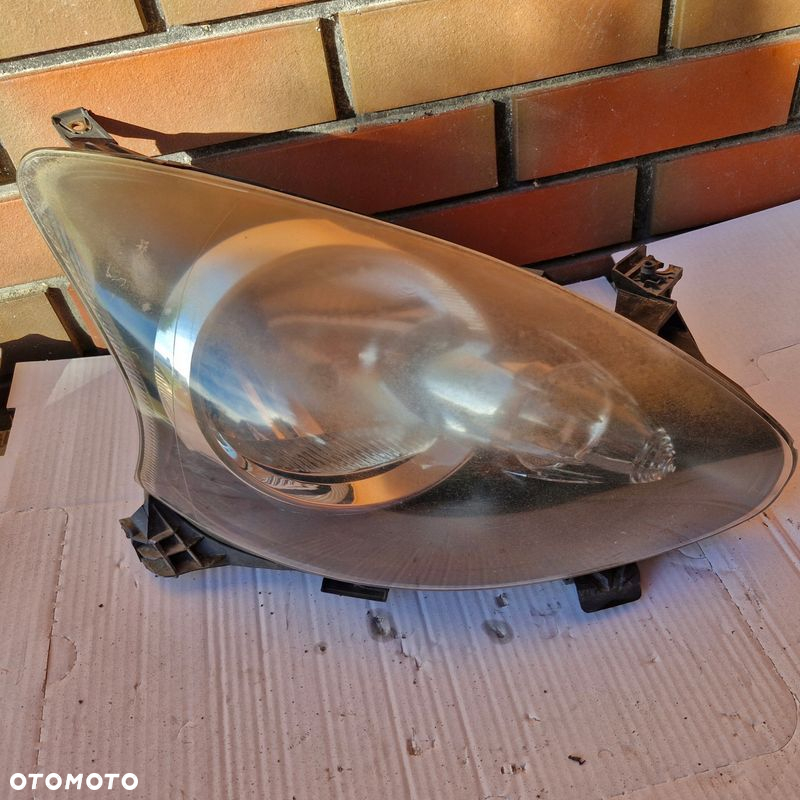 LAMPA REFLEKTOR PRAWY PRZÓD TOYOTA AYGO I (2005-2008) 81110-0H010 EUROPA - 3